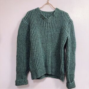 Hand Knit English Wool Men's Chunky V-Neck Sweater in Forest Green